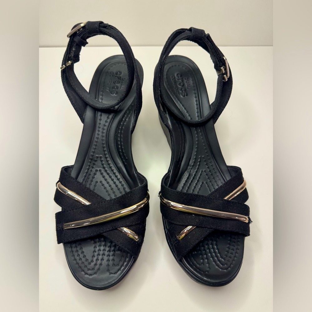 CROCS Elegant Black Sandals with Gold Straps
